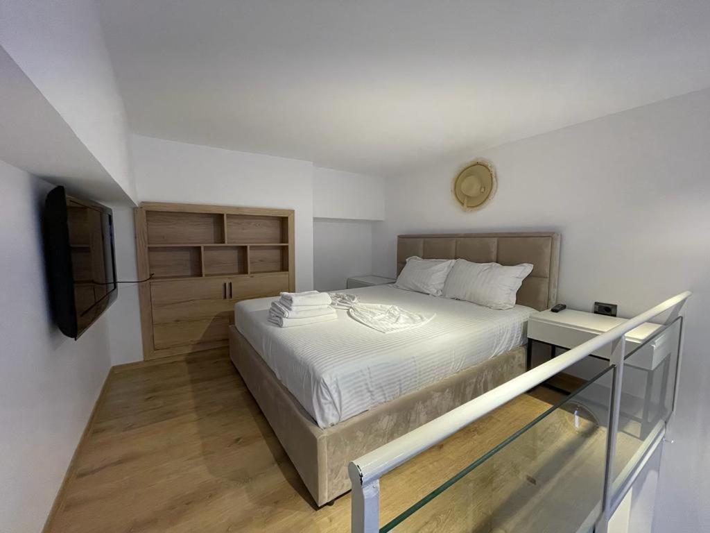 Duplex Lungomare Suites Wlora Zewnętrze zdjęcie